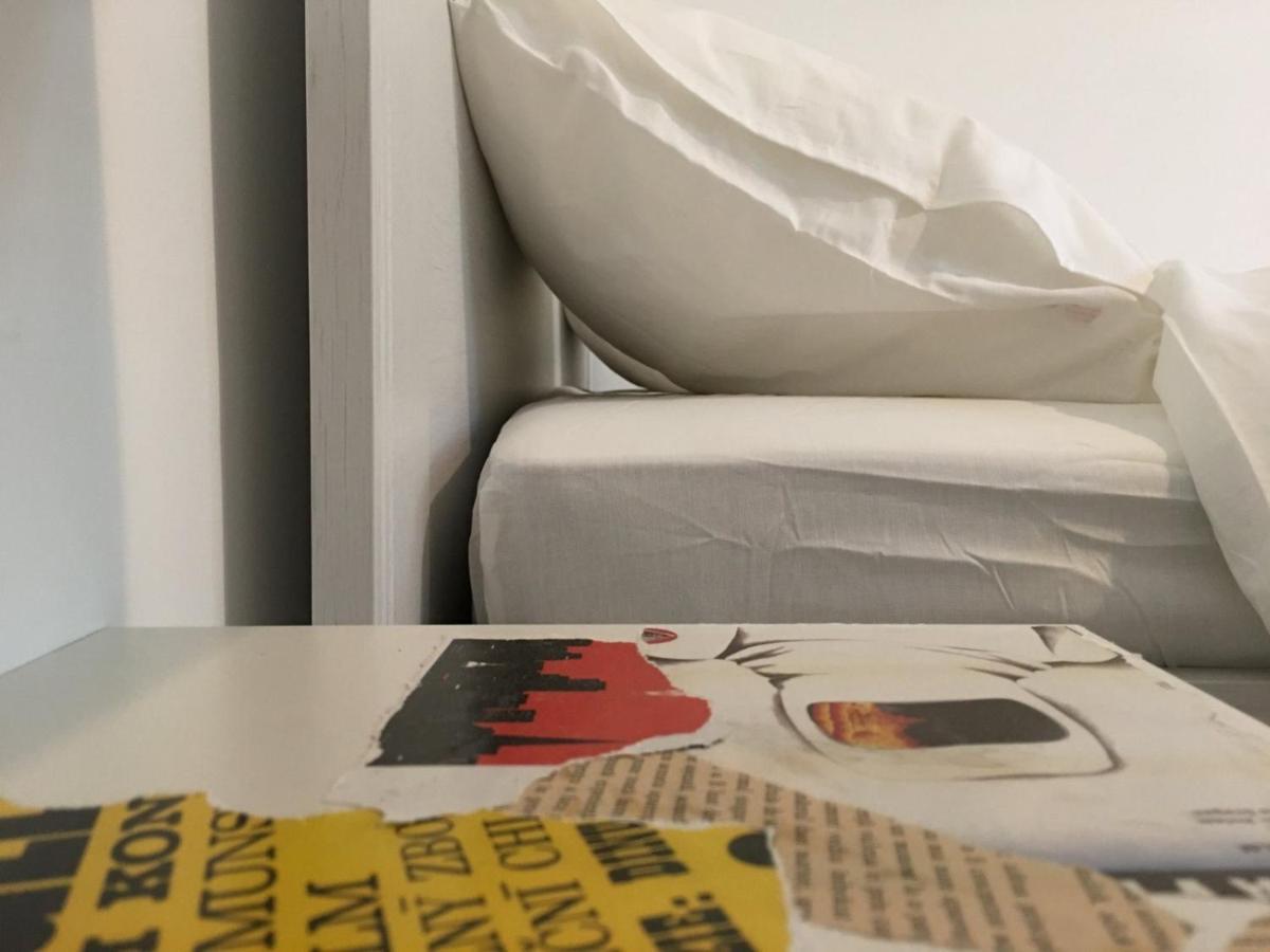 Relaxing Apartment And Great Location Βουκουρέστι Εξωτερικό φωτογραφία