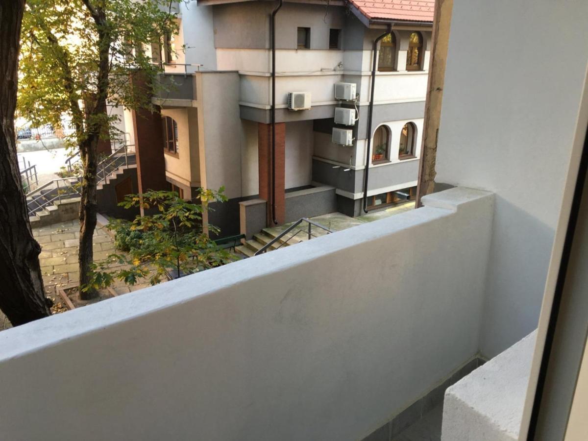 Relaxing Apartment And Great Location Βουκουρέστι Εξωτερικό φωτογραφία